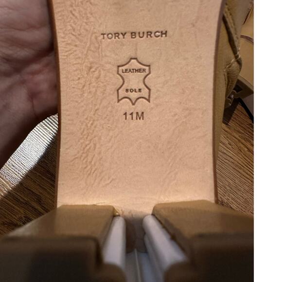 Tory Burch Women's Brooke Stamped Heel Leather Bootie Tan Size 11M NWOB - Picture 8 of 11